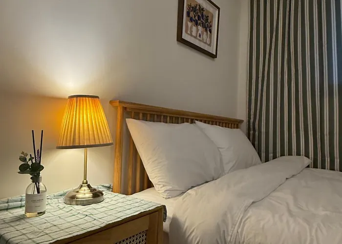 Newly Opened - Auryeon - 7min Walk From Yeonsinnae Station Line3, 6, Gtx-a, Neat&cozy,free Parking, Wifi, Netflix 아파트 *