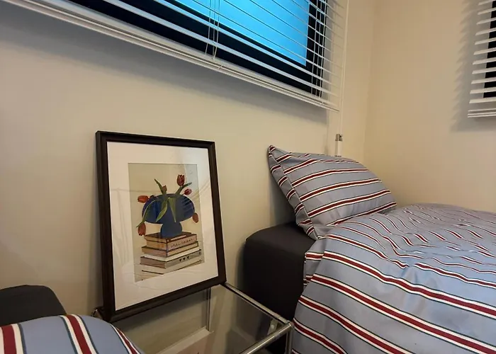 Newly Opened - Auryeon - 7min Walk From Yeonsinnae Station Line3, 6, Gtx-a, Neat&cozy,free Parking, Wifi, Netflix